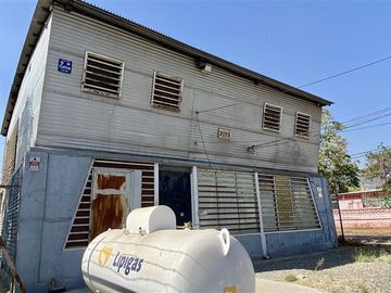 Local Comercial en Venta en Mari´a del Pilar 3021