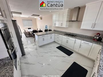 ¡Increíble Oportunidad! Casa en Venta Amueblada en Cíbolas del Mar, Ensenada