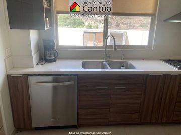Casa Amueblada en Esquina en Venta – 3 Recámaras en Gaia Residencial, Ensenada