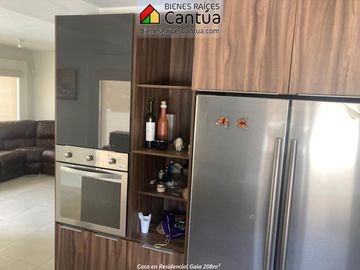 Casa Amueblada en Esquina en Venta – 3 Recámaras en Gaia Residencial, Ensenada