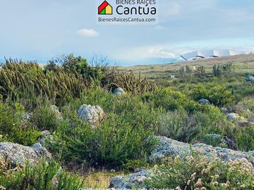 Casa Cactus en Venta – 3 Recámaras, Vista a Montañas en Valle de Guadalupe