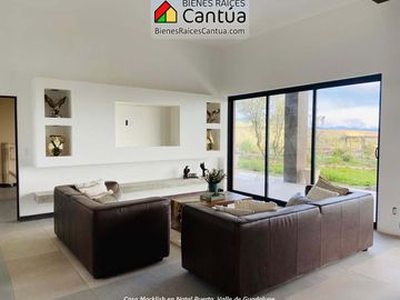 Casa Cactus en Venta – 3 Recámaras, Vista a Montañas en Valle de Guadalupe