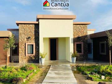 Casa Cactus en Venta – 3 Recámaras, Vista a Montañas en Valle de Guadalupe