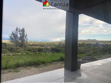 Casa Cactus en Venta – 3 Recámaras, Vista a Montañas en Valle de Guadalupe