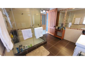 Venta casa 3D Sala de eventos, piscina en San Esteban