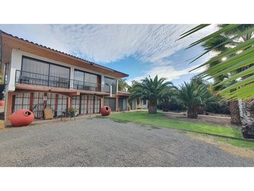 Venta casa 3D Sala de eventos, piscina en San Esteban