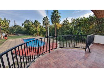 Venta casa 3D Sala de eventos, piscina en San Esteban