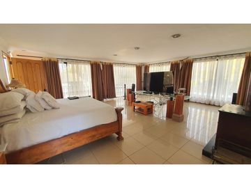 Venta casa 3D Sala de eventos, piscina en San Esteban