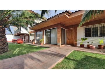 Venta casa 3D Sala de eventos, piscina en San Esteban