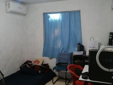 Casa en VENTA de una Planta, 2 Recamaras y 2 baños, Cochera Techada, Prados del Sur, Culiacán