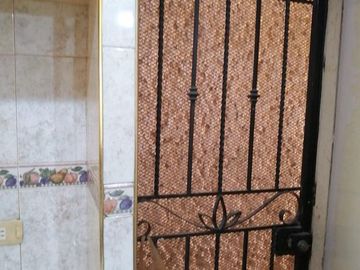 Casa en VENTA de una Planta, 2 Recamaras y 2 baños, Cochera Techada, Prados del Sur, Culiacán