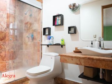 Casa en Venta en San  Bernabé en Jerónimo Lídice