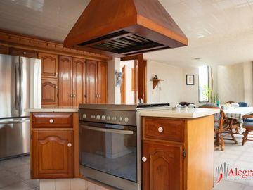Casa en Venta en San  Bernabé en Jerónimo Lídice