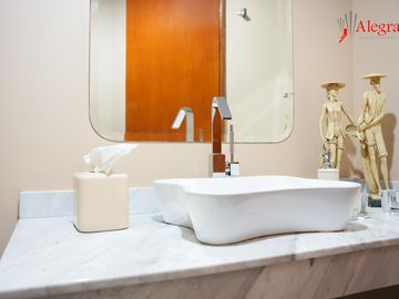 Casa en Venta en San  Bernabé en Jerónimo Lídice