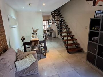 Venta- La Paz 3916 - Duplex 4 amb