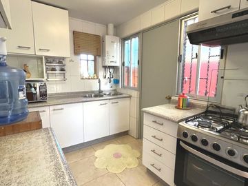 UF 3.790 Hermosa casa de un piso con 3D+2B Jardín en Maipú, Ciudad Satélite.