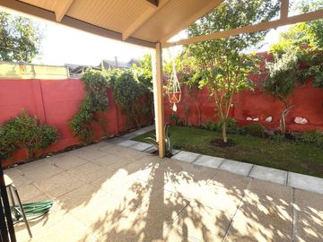 UF 3.790 Hermosa casa de un piso con 3D+2B Jardín en Maipú, Ciudad Satélite.