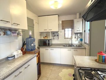 UF 3.790 Hermosa casa de un piso con 3D+2B Jardín en Maipú, Ciudad Satélite.