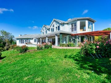 Excelente casa en exclusivo condominio