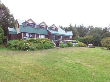 Espectacular casa sureña en Parque Ivian, Puerto Varas