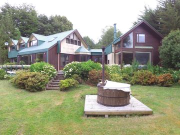 Espectacular casa sureña en Parque Ivian, Puerto Varas