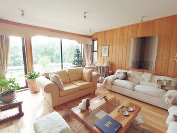 Espectacular casa sureña en Parque Ivian, Puerto Varas