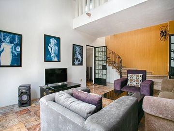 Casa Romantica