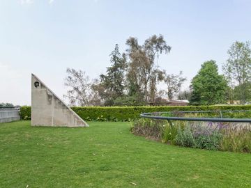 Residencia en exclusiva zona diseñada por el Arquitecto Francisco Serrano