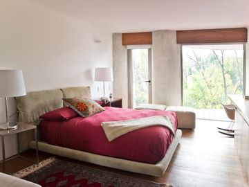 Residencia en exclusiva zona diseñada por el Arquitecto Francisco Serrano