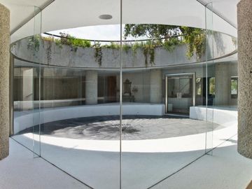 Residencia en exclusiva zona diseñada por el Arquitecto Francisco Serrano
