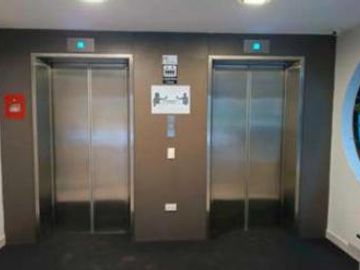 EN VENTA, OFICINAS 21 y 22 UNIFICADAS, EDIFICIO ALFIL, IÑAQUITO, QUITO