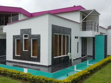 VENTA de CASA CAMPESTRE en MONTENEGRO