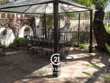 INMUEBLE EN VENTA, BERNAL QUERETARO.