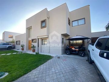 Casa en Venta en Río Chillán 3800