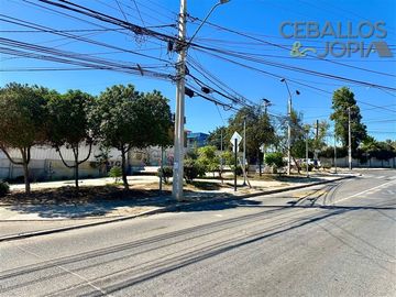 Casa en Venta en Avenida San Enrique con Lourdes, Villa Alemana