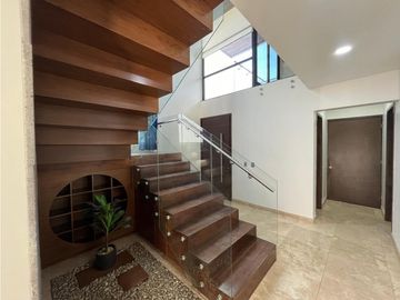 Casa en Venta en Hacienda Agua Caliente, Tijuana, Baja California