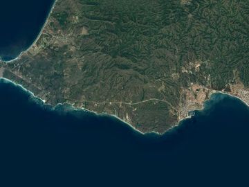 Last oceanfront condos available in La Cruz de Huanacaxtle!