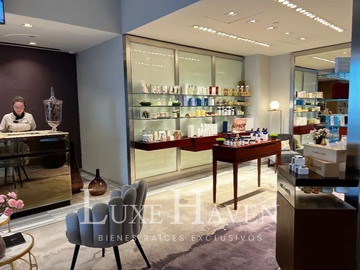 Exclusivo departamento en St. Regis