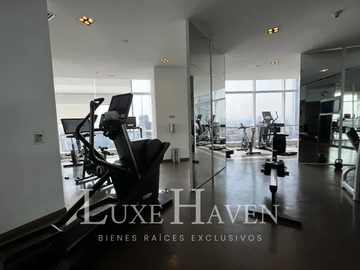 Exclusivo departamento en St. Regis