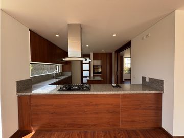VENDO HERMOSA CASA PARA ESTRENAR EN CHIA