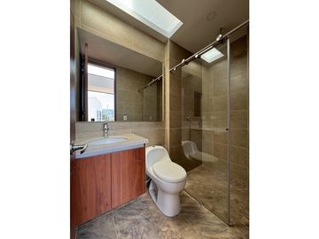 VENDO HERMOSA CASA PARA ESTRENAR EN CHIA