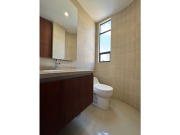 VENDO HERMOSA CASA PARA ESTRENAR EN CHIA
