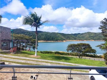 CASA CAMPESTRE EN VENTA CALIMA DARIEN EN CONDOMINIO VISTA A EL LAGO