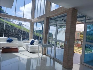 CASA CAMPESTRE EN VENTA CALIMA DARIEN EN CONDOMINIO VISTA A EL LAGO