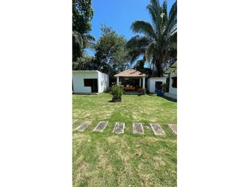 VENTA EXCELENTE CASA QUINTA CON LOTE EN EL CARMEN DE APICALA TOLIMA