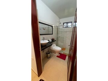VENTA EXCELENTE CASA QUINTA CON LOTE EN EL CARMEN DE APICALA TOLIMA