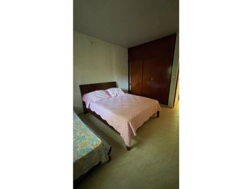 VENTA EXCELENTE CASA QUINTA CON LOTE EN EL CARMEN DE APICALA TOLIMA