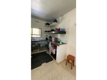 VENTA EXCELENTE CASA QUINTA CON LOTE EN EL CARMEN DE APICALA TOLIMA