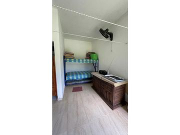 VENTA EXCELENTE CASA QUINTA CON LOTE EN EL CARMEN DE APICALA TOLIMA