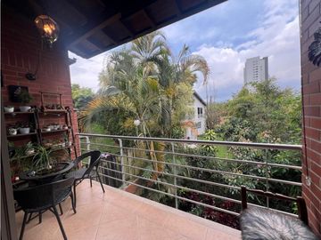 Casa en Venta en El Poblado sector San Lucas